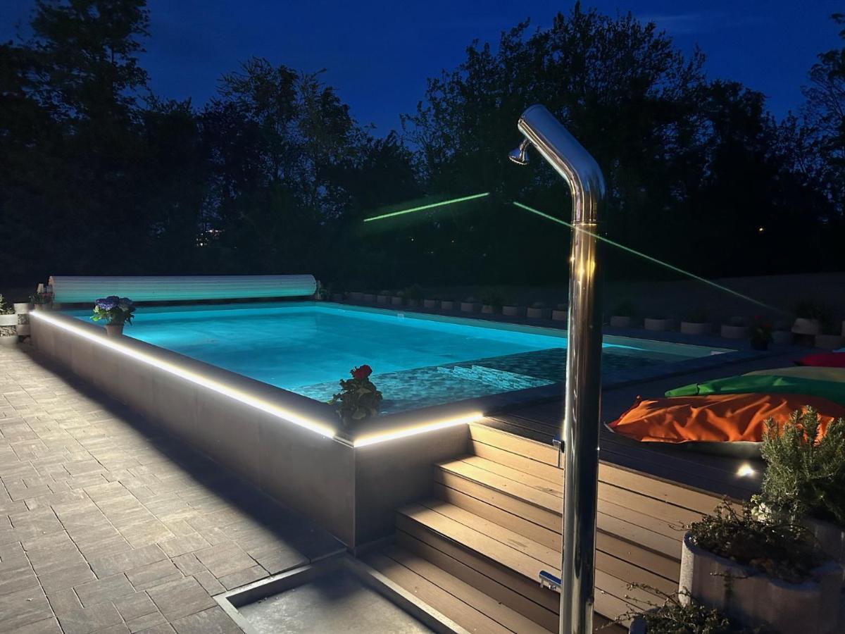 Hotel Tre Ville Parma Eksteriør billede