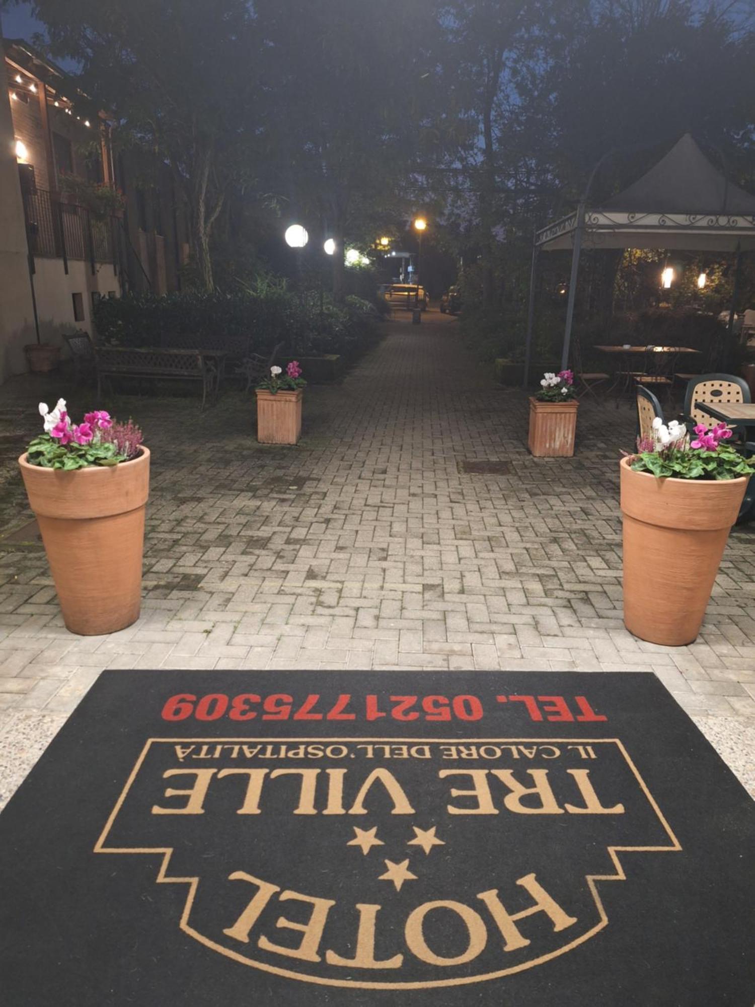 Hotel Tre Ville Parma Eksteriør billede