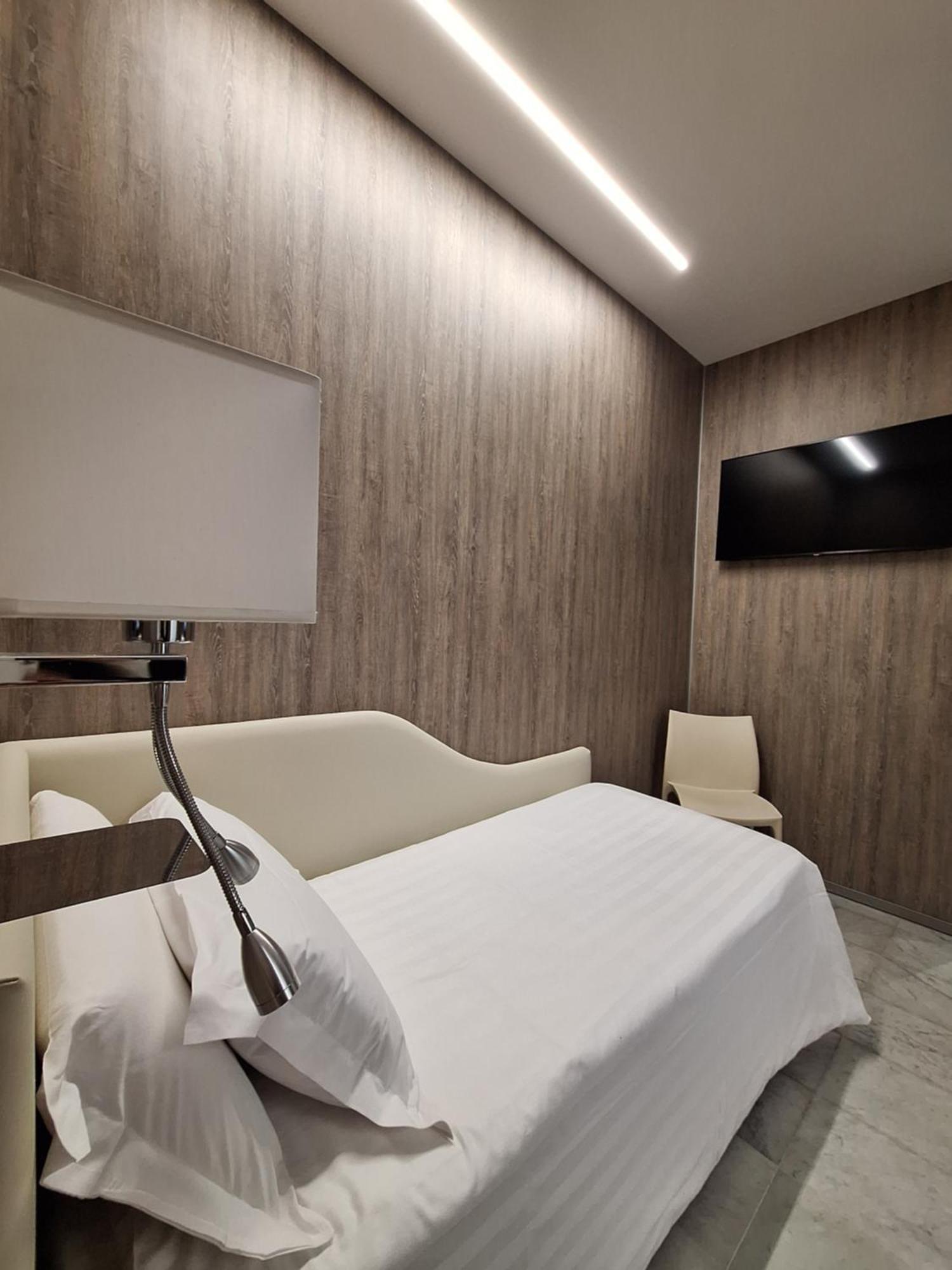 Hotel Tre Ville Parma Eksteriør billede